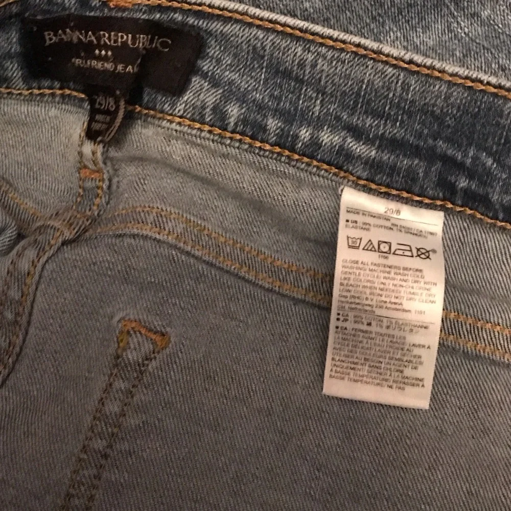 Banana Republic Boyfriend Distressed Jeans sz 29/8 - Picture 4 of 4